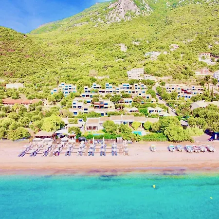 Gamma Minivilla By Dadovillas Villa Mparmpati