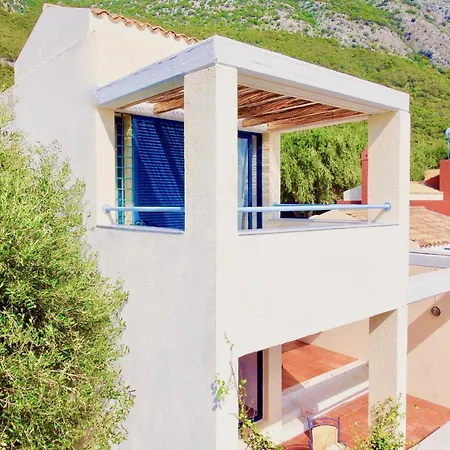 Villa Gamma Minivilla By Dadovillas Mparmpati